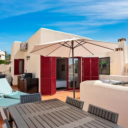 Διαμέρισμα Beautiful Penthouse In Casares With Rooftop Terrace And Seaview