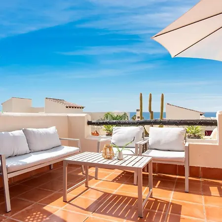 Διαμέρισμα Beautiful Penthouse In Casares With Rooftop Terrace And Seaview Bahia de Casares